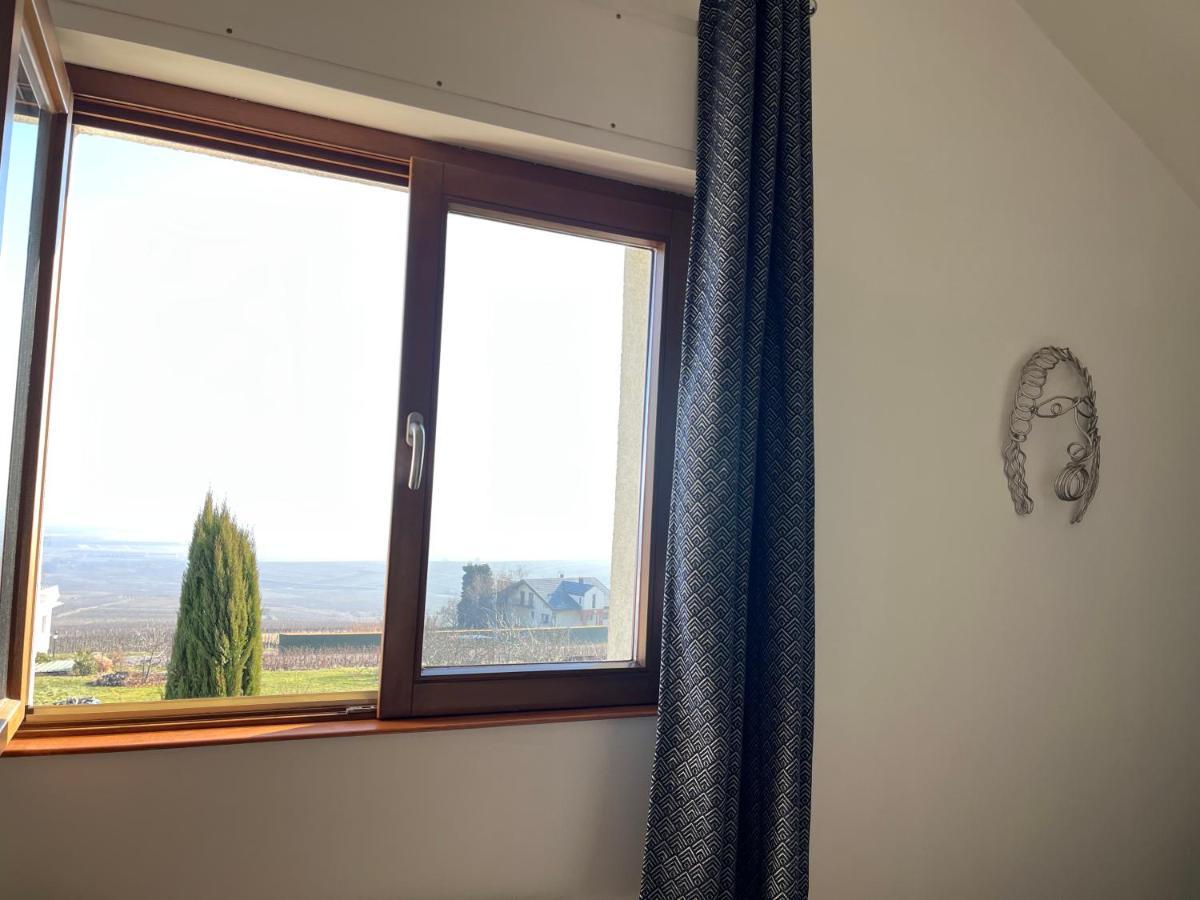 Chambres D'Hotes Rachelle Schneider Husseren-les-Châteaux Dış mekan fotoğraf
